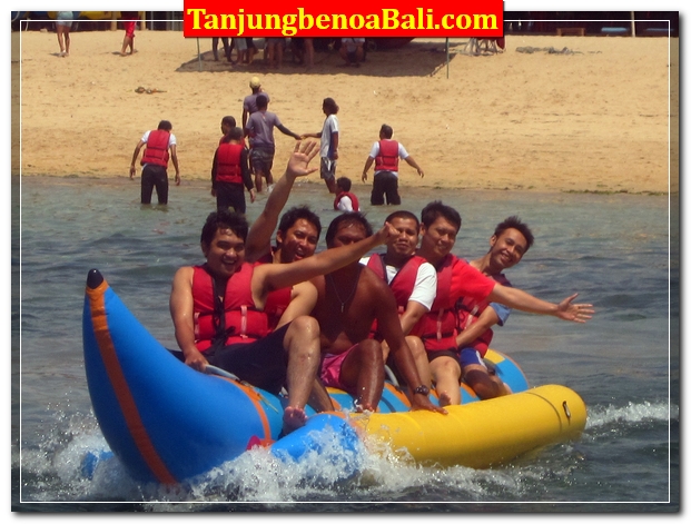 Banana Boat Tanjung Benoa Bali